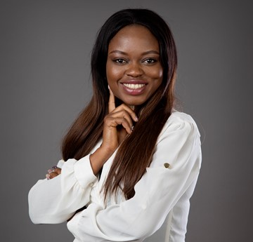 Headshot of Oluwaseun Osowobi