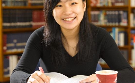 Student working in the library