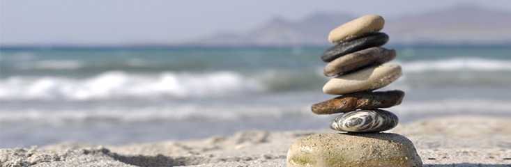 balancing rocks/creigiau cydbwyso 