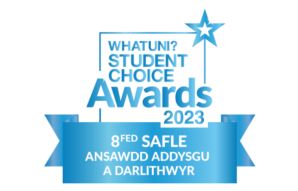 Logo’r WhatUni 2023 10 uchaf darlithwyr ac ansawdd addysgu